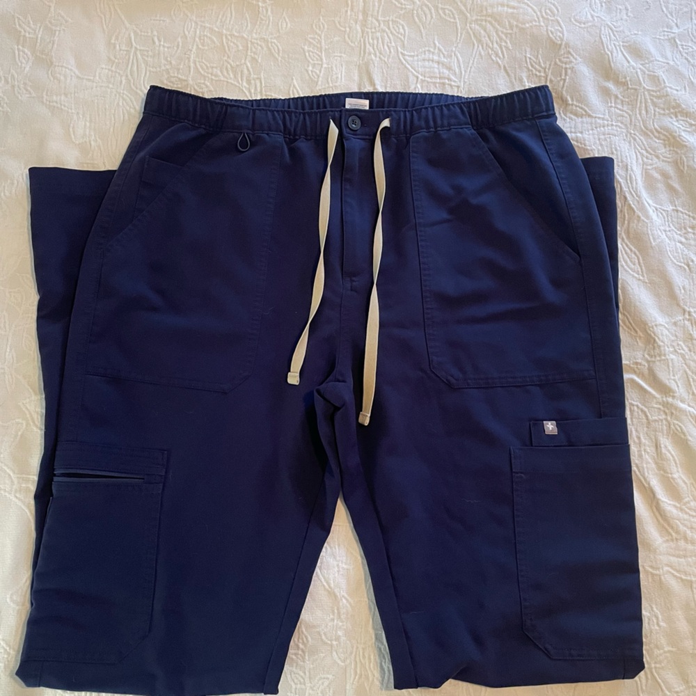 Figs Cairo Cargo Scrub Pants (Large)